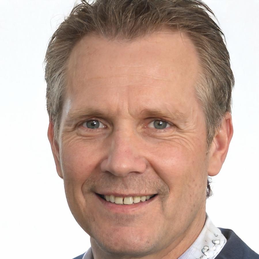 Portrait de Marc Dubois, Directeur Général